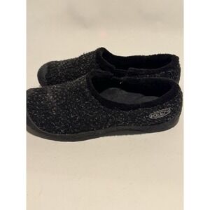 KEEN Howser Slide sized 8 Charcoal